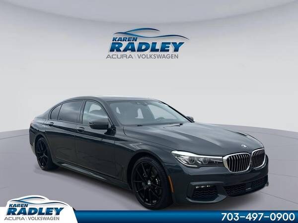 BMW 7 Series with VIN: WBA7E4C54KGV28498