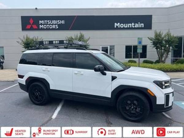 Hyundai Santa Fe with VIN: 5NMP3DGL5RH045459