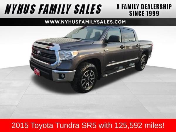 Toyota Tundra with VIN: 5TFDY5F16FX488670