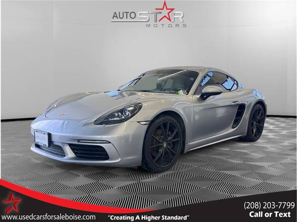 Porsche 718 Cayman with VIN: WP0AA2A82HS270543