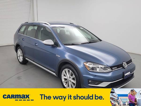 Volkswagen Golf Alltrack with VIN: 3VWH17AU1HM526699