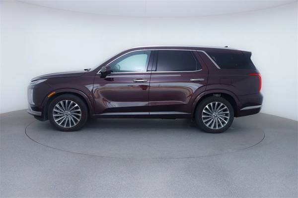 Hyundai Palisade with VIN: KM8R74GE3RU712399