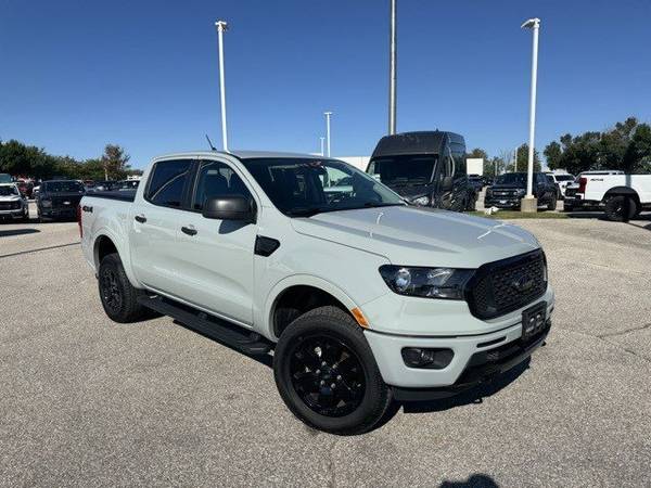 Ford Ranger with VIN: 1FTER4FH3NLD46811
