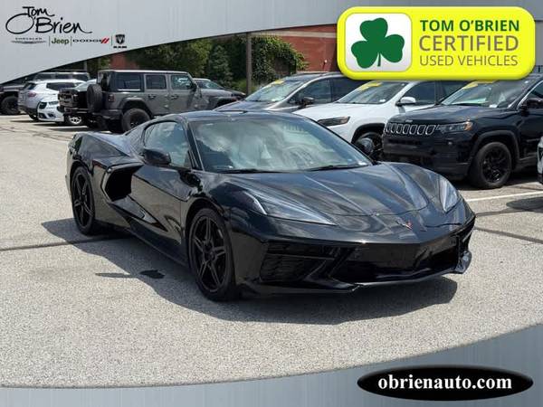 Chevrolet Corvette with VIN: 1G1YB2D49M5103246