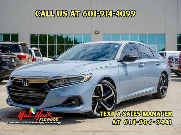 Honda Accord with VIN: 1HGCV2F38NA011973