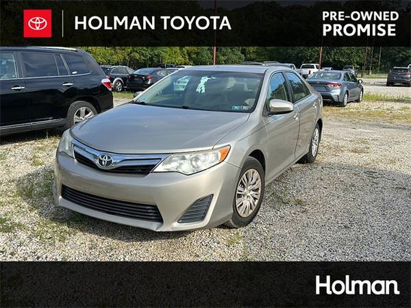 Toyota Camry with VIN: 4T1BF1FK1EU471883