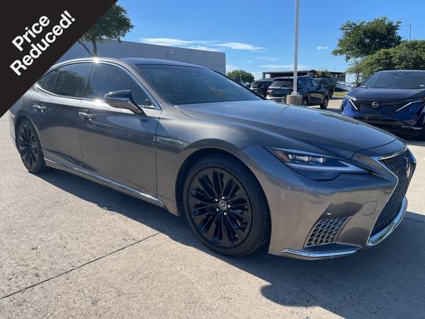 Lexus LS 500 with VIN: JTHD51FF4N5017221