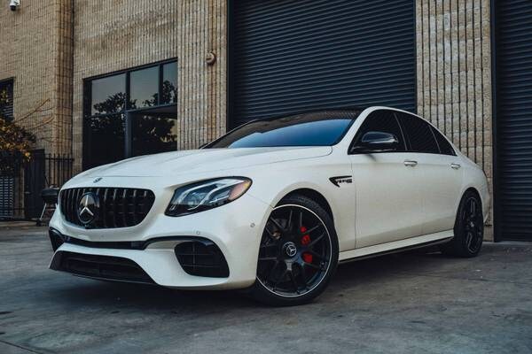 Mercedes-Benz E-Class with VIN: WDDZF8KB8KA551749