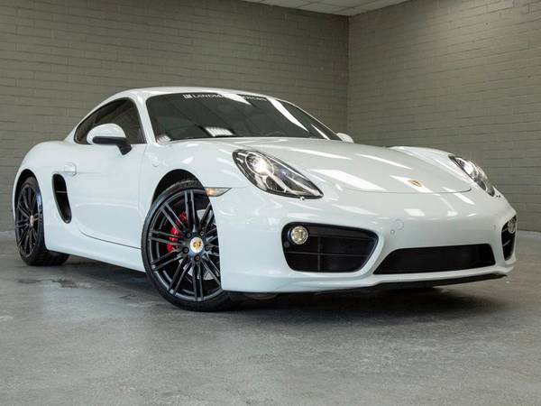 Porsche Cayman with VIN: WP0AB2A85FK184668