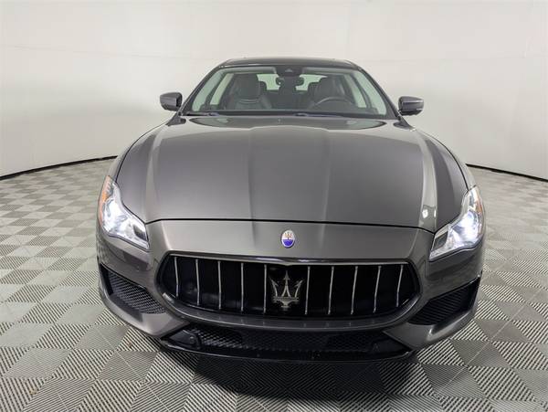 Maserati Quattroporte with VIN: ZAM56RRS3H1233658