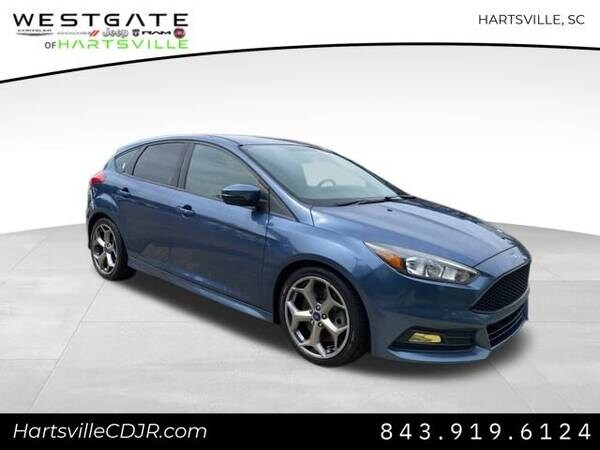 Ford Focus ST with VIN: 1FADP3L92JL220271