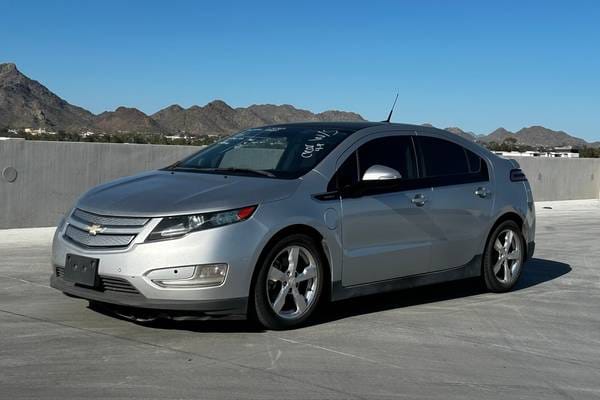 2012 Chevrolet Volt Base Plug-In Hybrid Hatchback