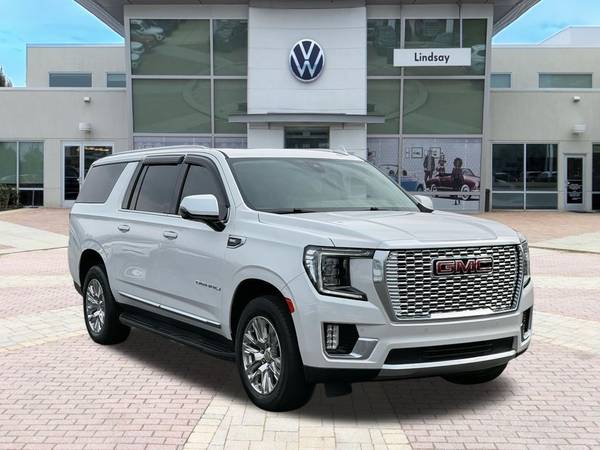 GMC Yukon XL with VIN: 1GKS2JKL1MR454098
