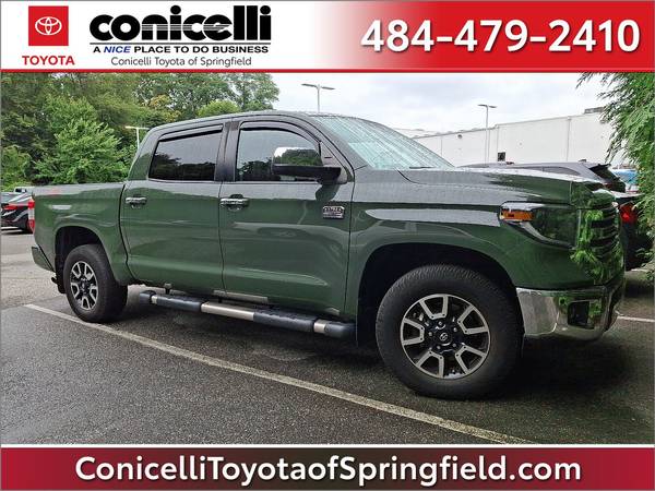 Toyota Tundra with VIN: 5TFAY5F18MX966961
