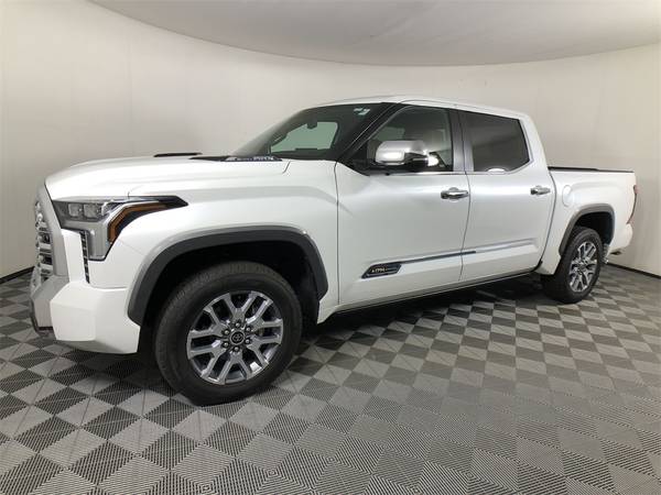 Toyota Tundra with VIN: 5TFMC5DB3RX047786