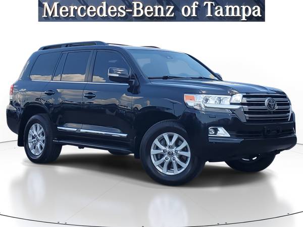Toyota Land Cruiser with VIN: JTMCY7AJ5H4053108