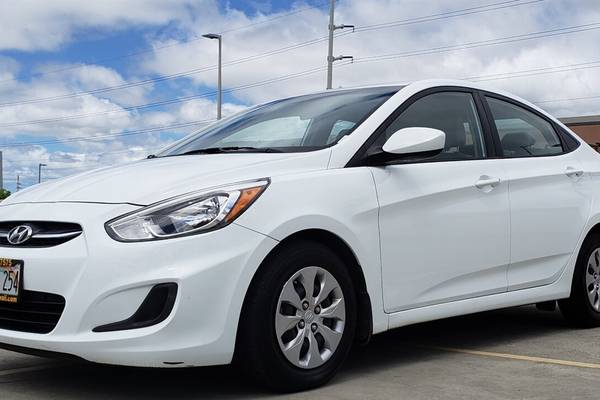 2016 Hyundai Accent SE