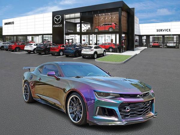 Chevrolet Camaro with VIN: 1G1FK1R61M0111690
