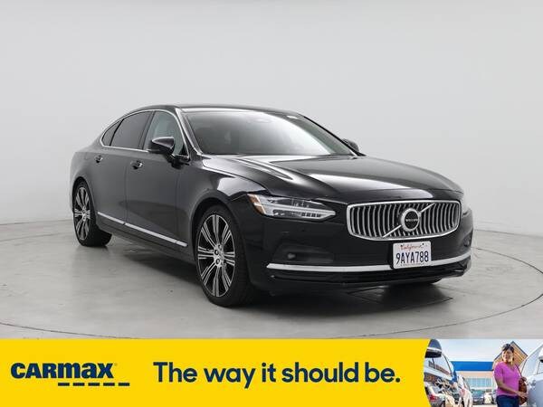 Volvo S90 with VIN: LVY062ML0NP263384