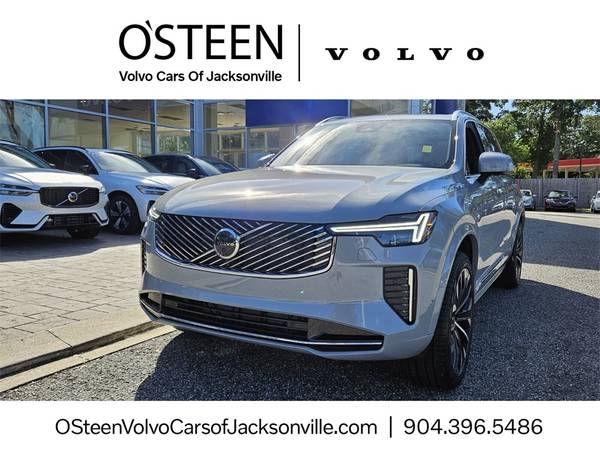 Volvo XC90 with VIN: YV4M12PE3T1432962