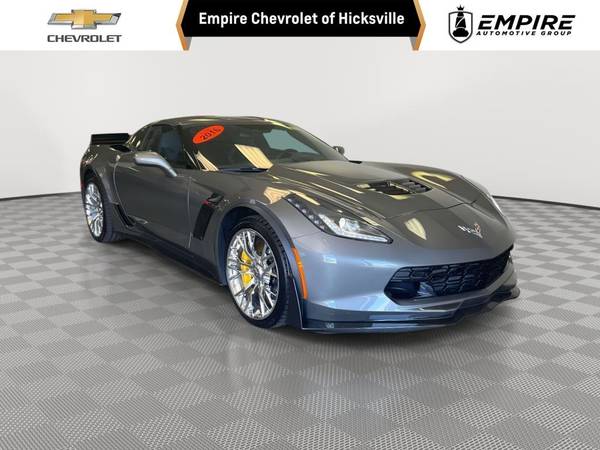 Chevrolet Corvette with VIN: 1G1YU2D6XG5601827