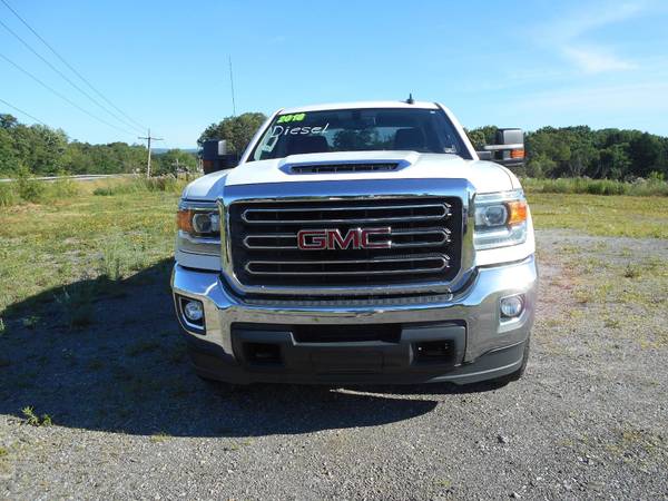 GMC Sierra 2500HD with VIN: 1GT12SEY0JF101031