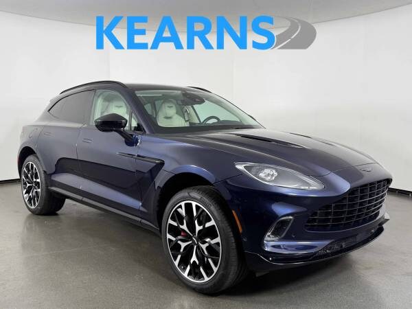 Aston Martin DBX with VIN: SD7VUJAW5NTV04360