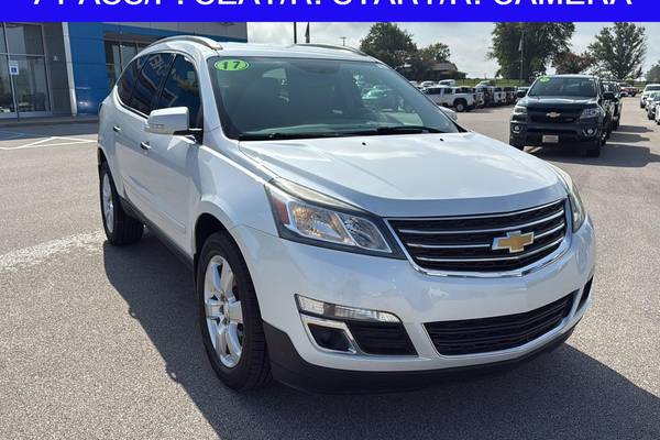 2017 Chevrolet Traverse LT