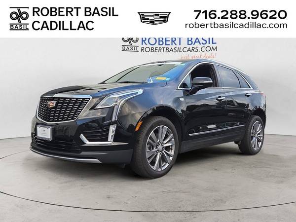Cadillac XT5 with VIN: 1GYKNDR41SZ104416