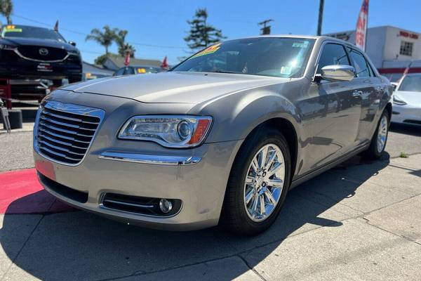 2014 Chrysler 300 C