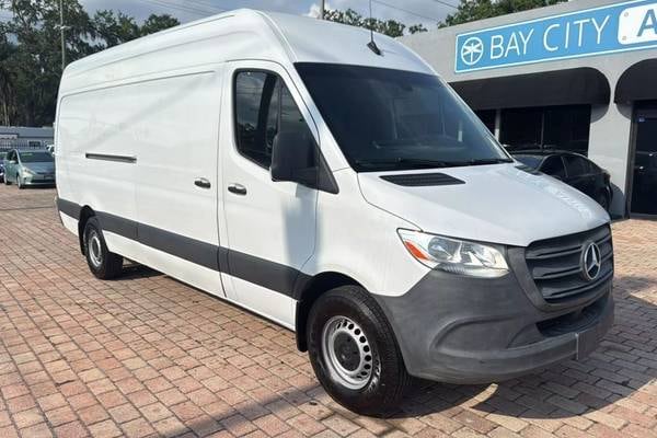 2022 Mercedes-Benz Sprinter 2500 170" WB Cargo