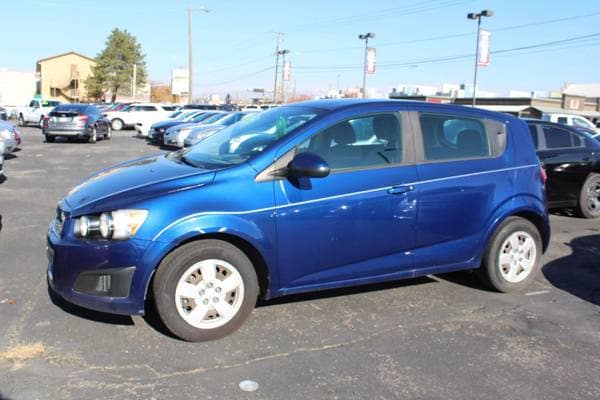 2013 Chevrolet Sonic LS Hatchback