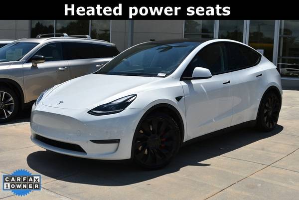 Tesla Model Y with VIN: 5YJYGDEF7MF189546
