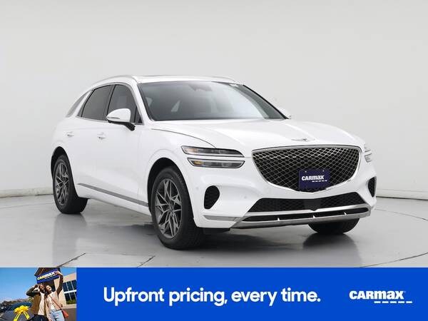 Genesis GV70 with VIN: KMUMADTB4NU039142