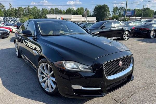 2016 Jaguar XJ R-Sport