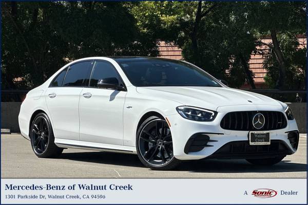 Mercedes-Benz E-Class with VIN: W1KZF6BB0NB088119