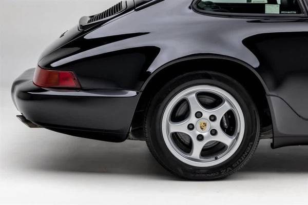 1992 Porsche 911 Carrera Coupe