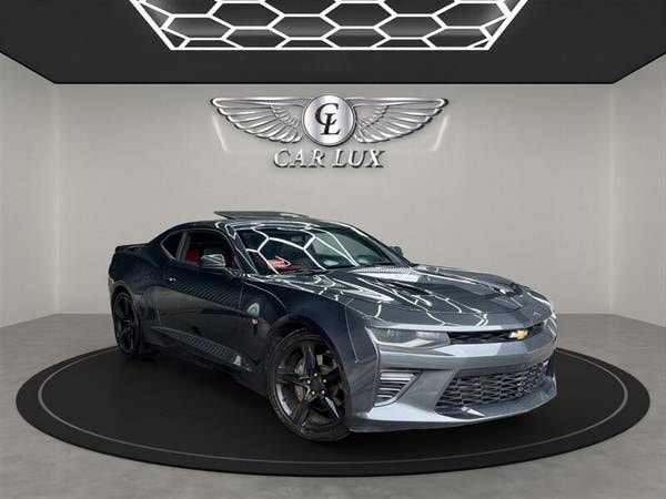 Chevrolet Camaro with VIN: 1G1FH1R72G0173711