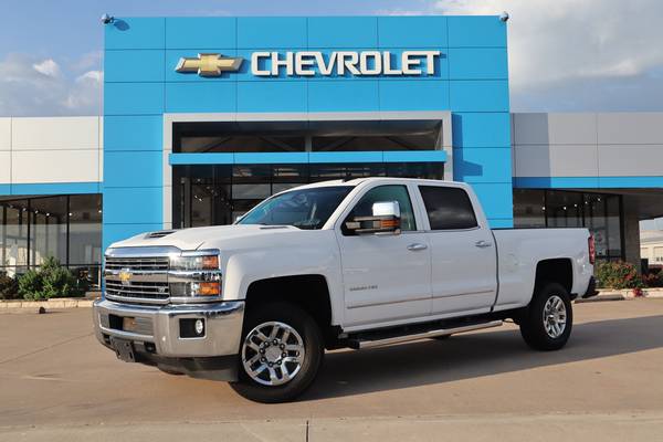 Chevrolet Silverado 2500HD with VIN: 1GC1KTEY9KF190105