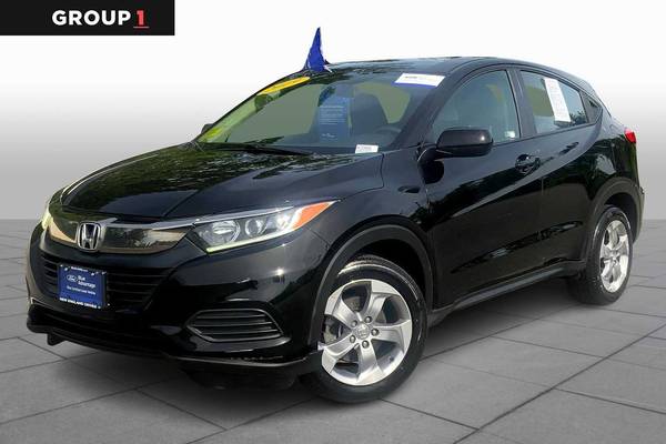 Honda HR-V with VIN: 3CZRU6H35KG725681