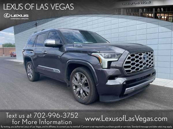 Toyota Sequoia with VIN: 7SVAAABA7RX033424