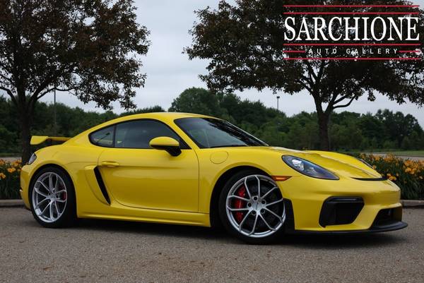 Porsche 718 Cayman with VIN: WP0AC2A86NS275430