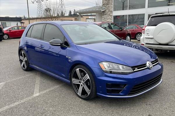 2015 Volkswagen Golf R w/Dynamic Chassis Control and Navigation Hatchback