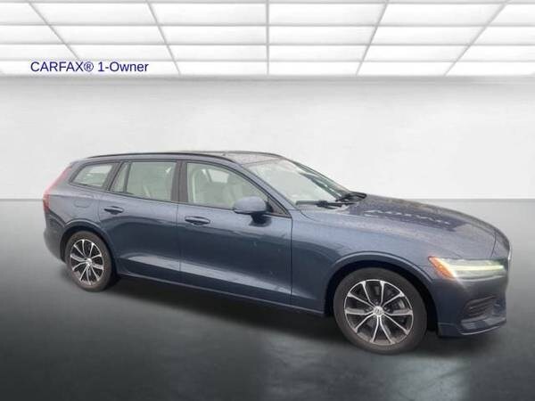 Volvo V60 with VIN: YV1102EK3K2339847