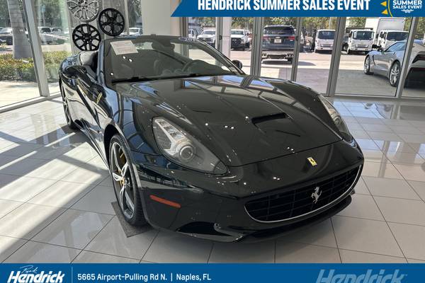 2013 Ferrari California Base Convertible