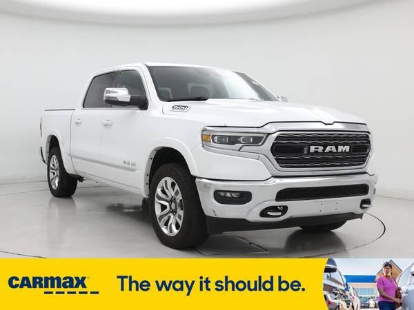 Ram 1500 with VIN: 1C6SRFHT4RN202315