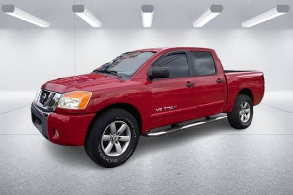 2010 Nissan Titan SE  Crew Cab