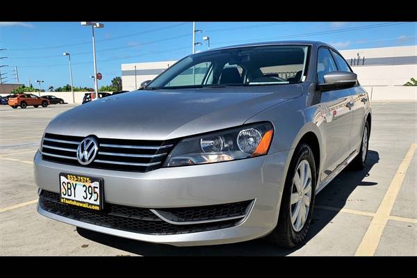 2013 Volkswagen Passat S PZEV