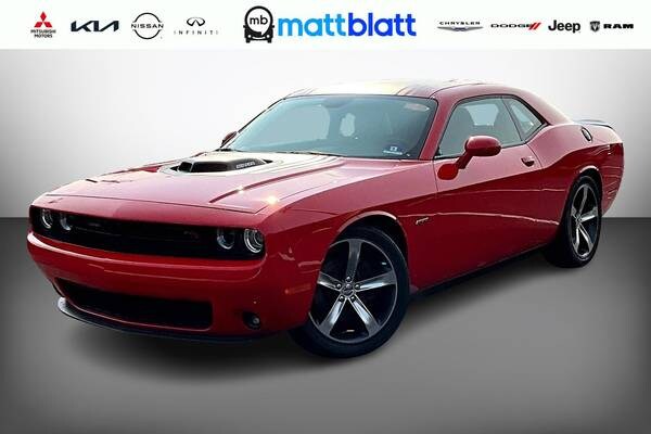 Dodge Challenger with VIN: 2C3CDZBT7GH213549
