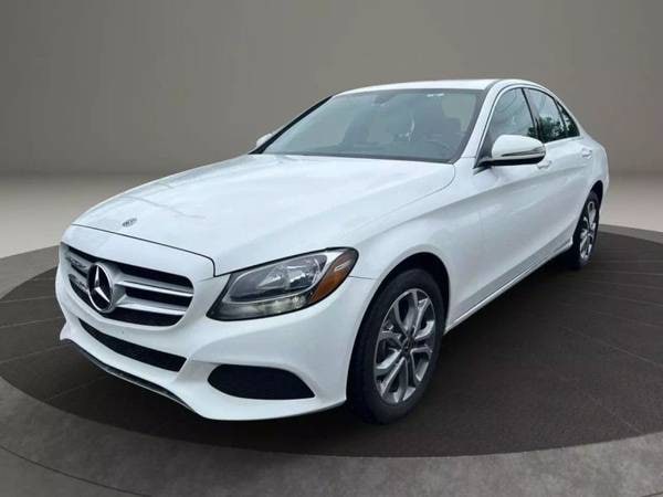Mercedes-Benz C-Class with VIN: 55SWF4KB5JU249586